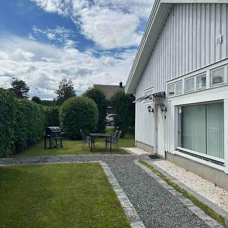 Studiolaegenhet I Hoega Kusten Ullanger Exterior photo